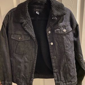 Black men’s jacket